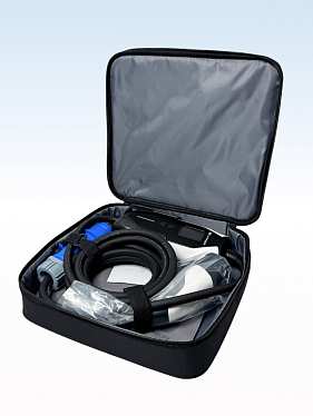 Портативное зарядное устройство для электромобиля TYPE 2, 220В CEE Портативное зарядное устройство для электромобиля TYPE 2, 220В CEE