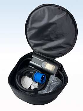 Портативное устройство для зарядки электромобиля GBT, 220В, 5 м, с дисплеем Портативное устройство для зарядки электромобиля GBT, 220В, 5 м, с дисплеем