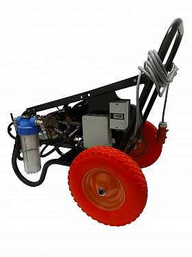 Профессиональная мойка высокого давления AQT AC3W2015 Профессиональная мойка высокого давления AQT AC3W2015